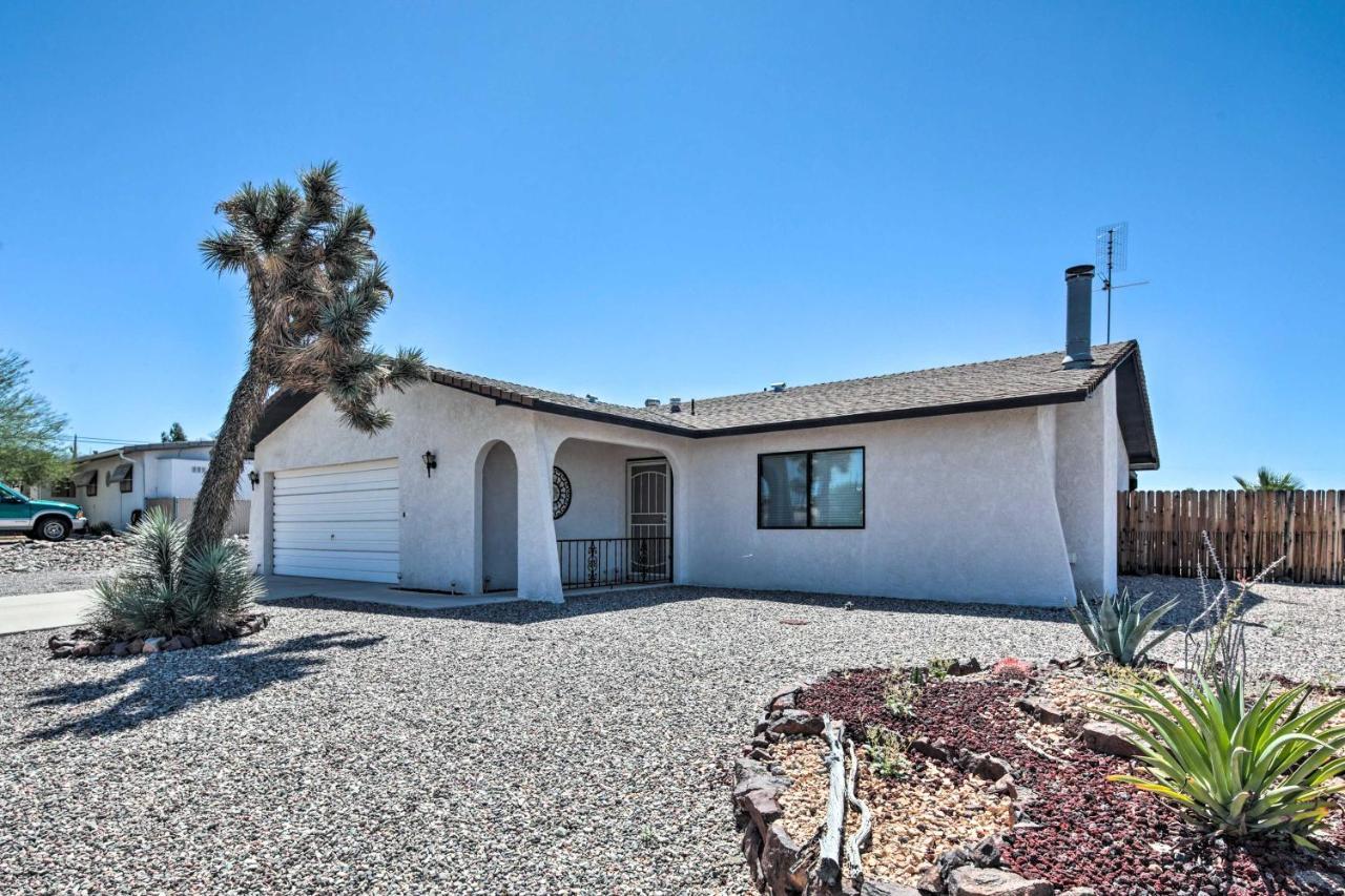 Lake Havasu Home With Pool - 2 Miles To Waterfront! Lake Havasu City Luaran gambar