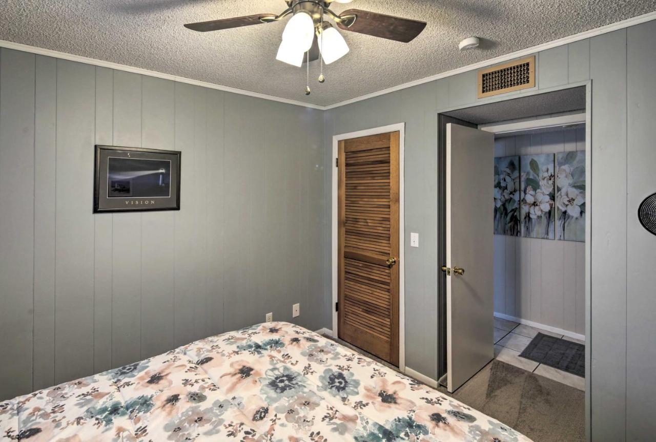 Lake Havasu Home With Pool - 2 Miles To Waterfront! Lake Havasu City Luaran gambar