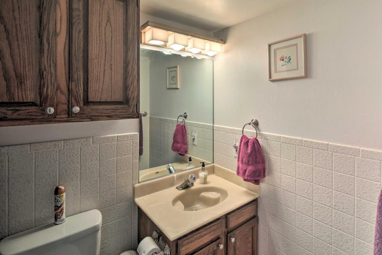 Lake Havasu Home With Pool - 2 Miles To Waterfront! Lake Havasu City Luaran gambar